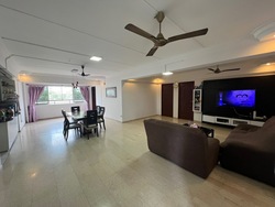 Blk 645 Pasir Ris Drive 10 (Pasir Ris), HDB Executive #524779021